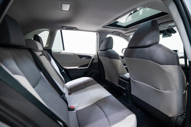 Photo of 2025 Silver Sky Metallic Toyota RAV4 Hybrid