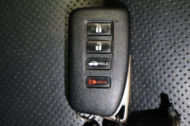 Photo of 2014 Starfire Pearl Lexus ES 350