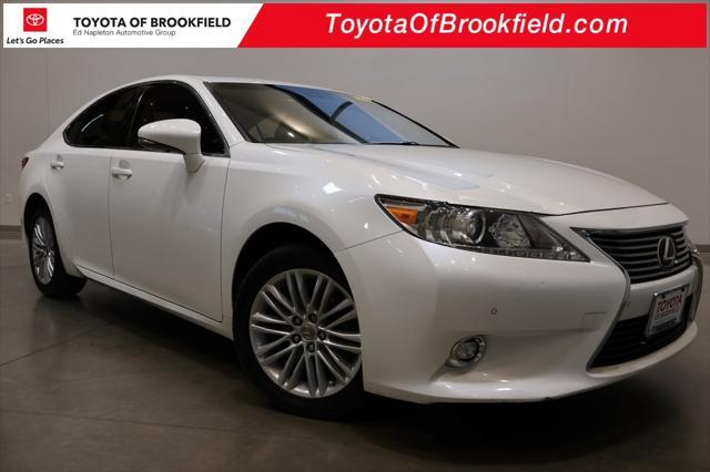 Photo of 2014 Starfire Pearl Lexus ES 350