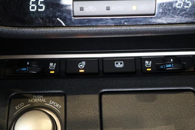 Photo of 2014 Starfire Pearl Lexus ES 350