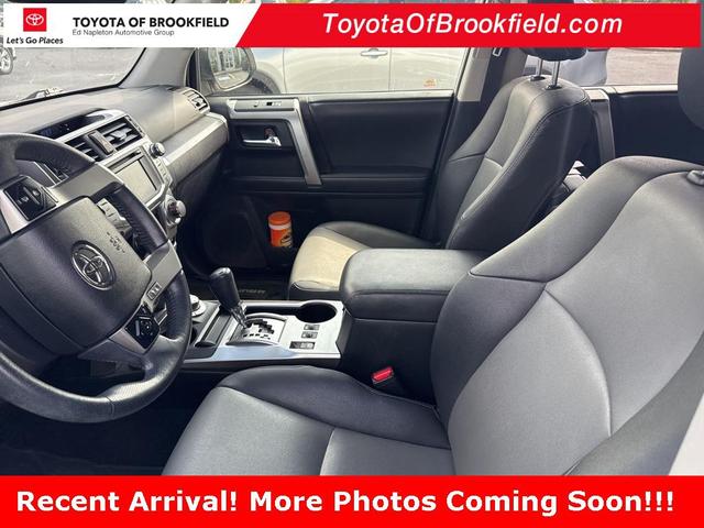 Photo of 2019 Super White Toyota 4Runner