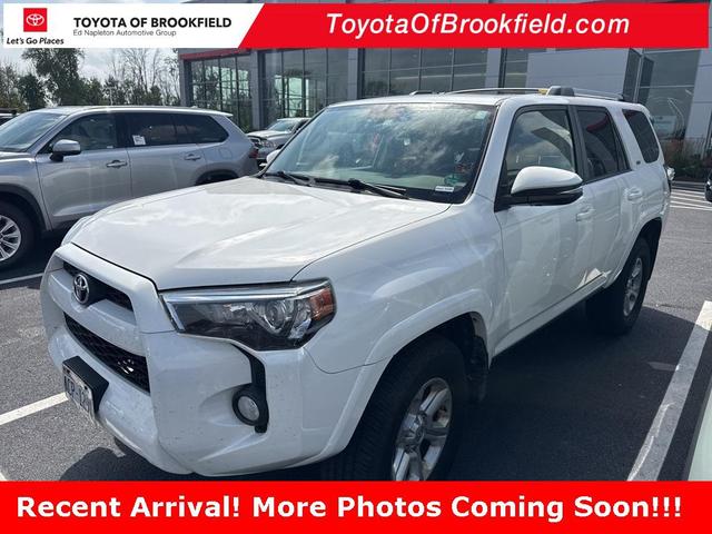 Photo of 2019 Super White Toyota 4Runner