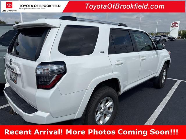 Photo of 2019 Super White Toyota 4Runner