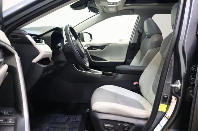 Photo of 2022 Magnetic Gray Metallic Toyota RAV4 Hybrid