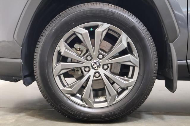 Photo of 2022 Magnetic Gray Metallic Toyota RAV4 Hybrid