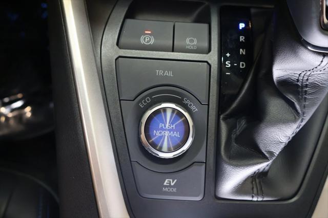 Photo of 2022 Magnetic Gray Metallic/Midnight Black Metallic Toyota RAV4 Hybrid