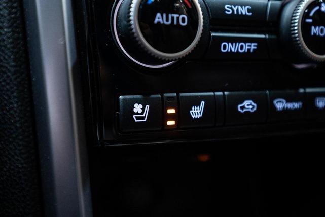 Photo of 2022 Magnetite Gray Metallic Subaru Ascent