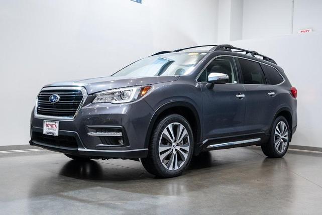 Photo of 2022 Magnetite Gray Metallic Subaru Ascent