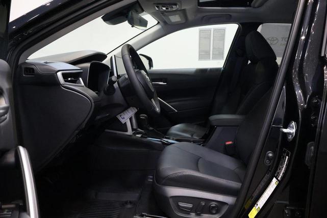 Photo of 2025 Jet Black Toyota Corolla Cross