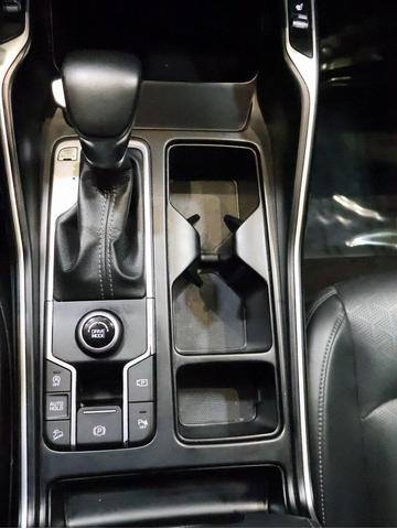 Photo of 2022 Wolf Gray Kia Sorento