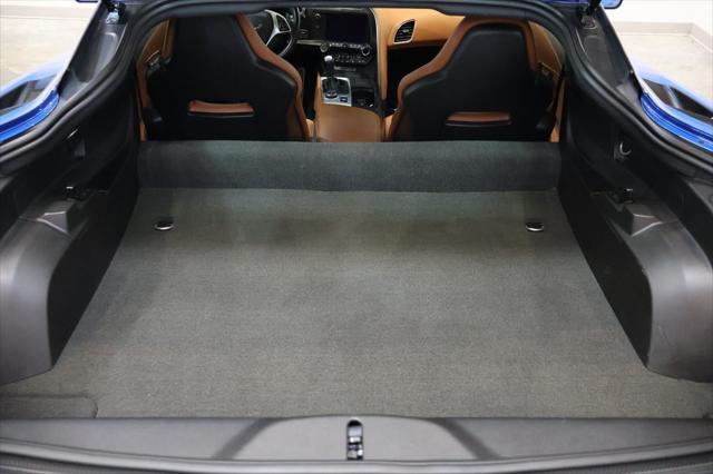 Photo of 2014 Laguna Blue Tintcoat Chevrolet Corvette Stingray