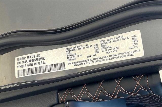 Photo of 2025 Baltic Gray Metallic Clearcoat Jeep Grand Cherokee L