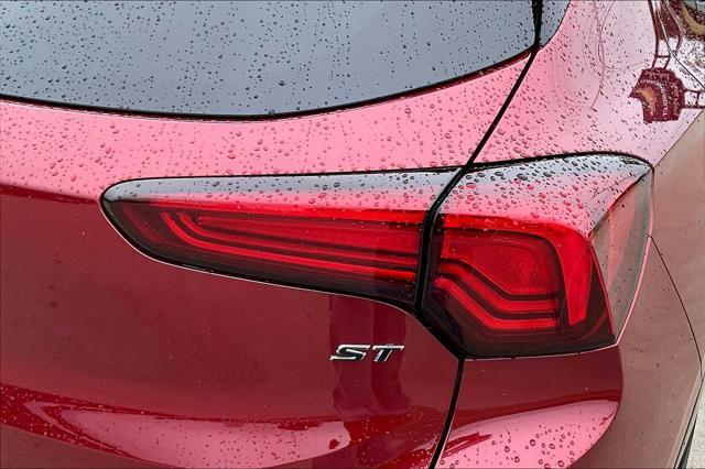 Photo of 2024 Cinnabar Metallic Buick Encore GX
