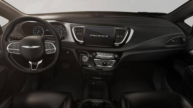 Photo of 2026 Bright White Clearcoat Chrysler Pacifica