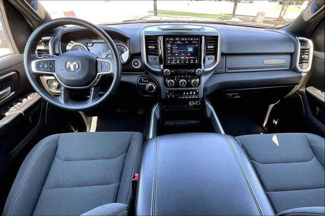 Photo of 2022 Granite Crystal Metallic Clearcoat RAM 1500