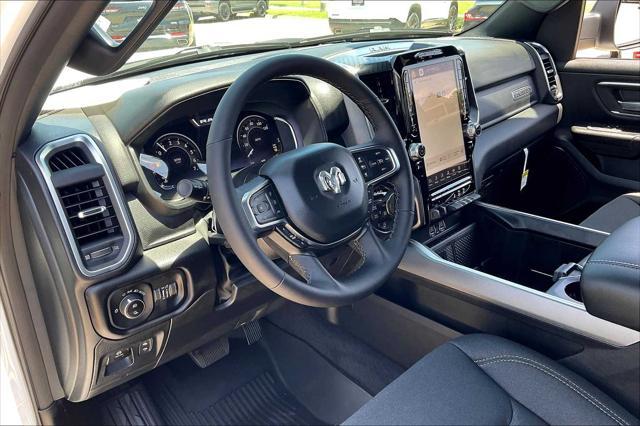 Photo of 2025 Bright White Clearcoat RAM 1500