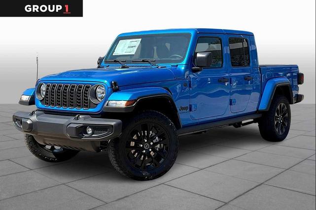Photo of 2025 Blue Jeep Gladiator