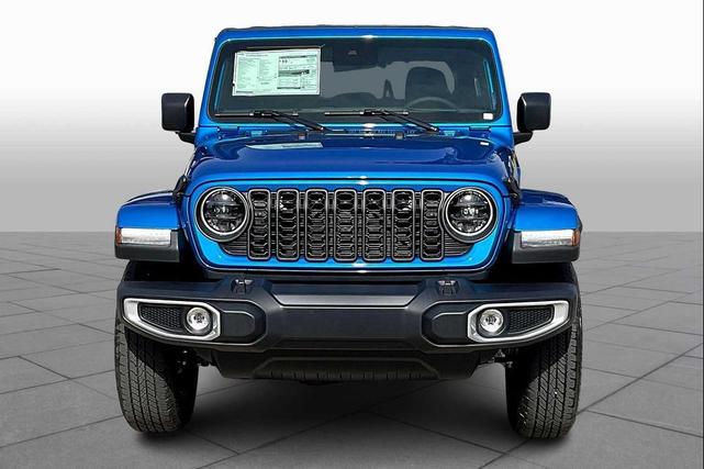 Photo of 2025 Blue Jeep Gladiator