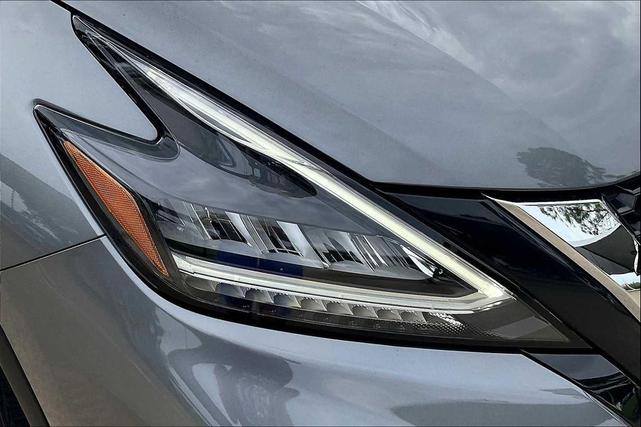 Photo of 2024 Gun Metallic Nissan Murano