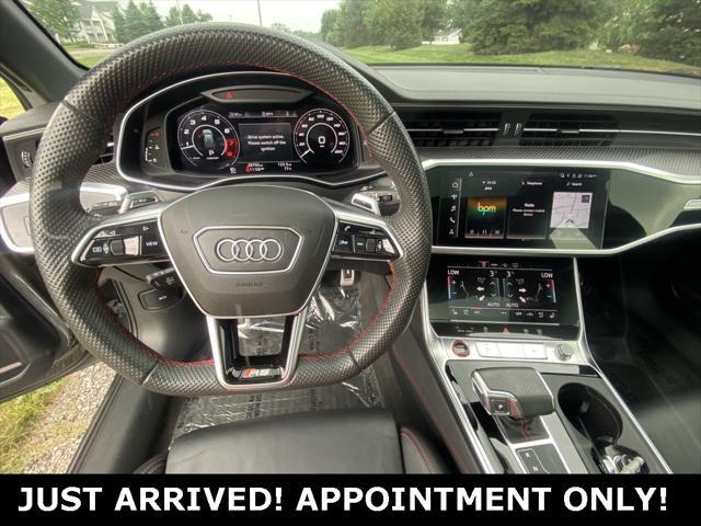 Photo of 2022 Daytona Gray Pearl Effect Audi RS 6 Avant