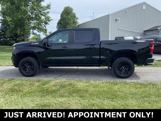 Photo of 2021 Black Chevrolet Silverado 1500