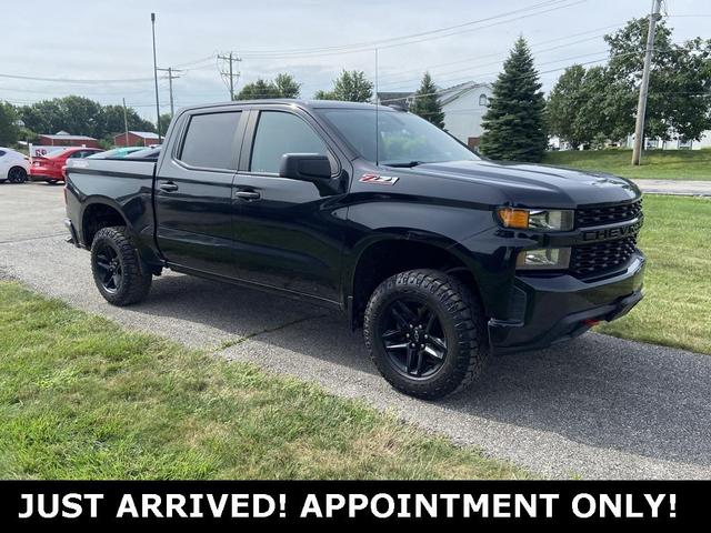 Photo of 2021 Black Chevrolet Silverado 1500