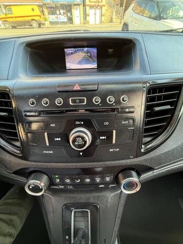 Photo of 2015 White Diamond Pearl Honda CR-V