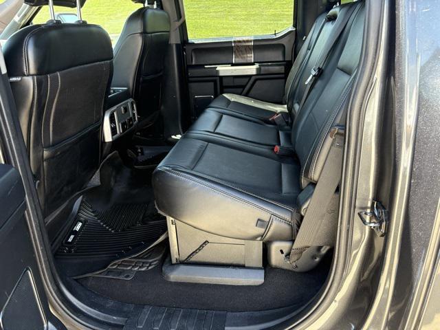 Photo of 2019 Magnetic Ford F-350