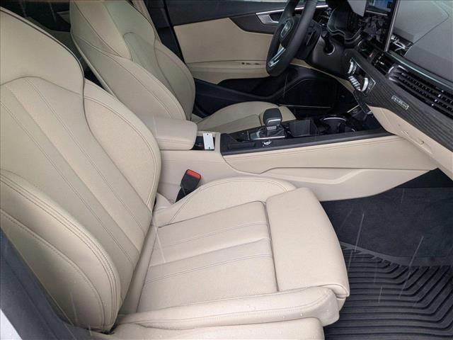 Photo of 2025 Arkona White [Whit Audi A5 Sportback