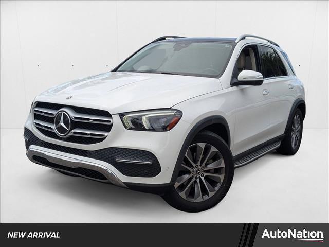 Photo of 2022 Polar White Mercedes-Benz GLE 350