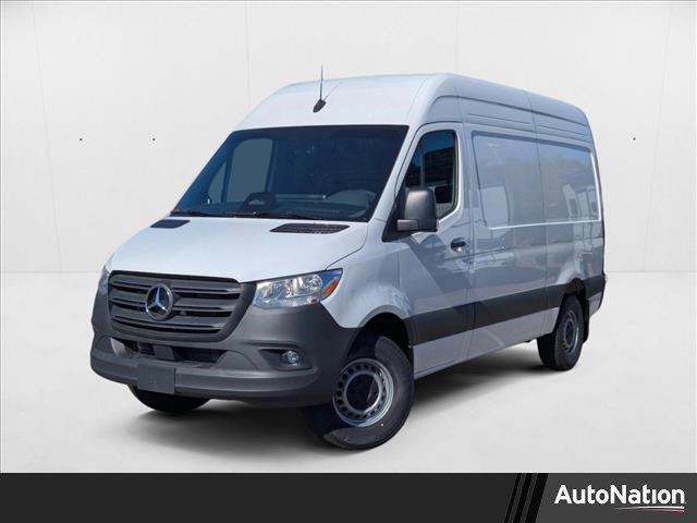 Photo of 2025 Arctic White Mercedes-Benz Sprinter 2500