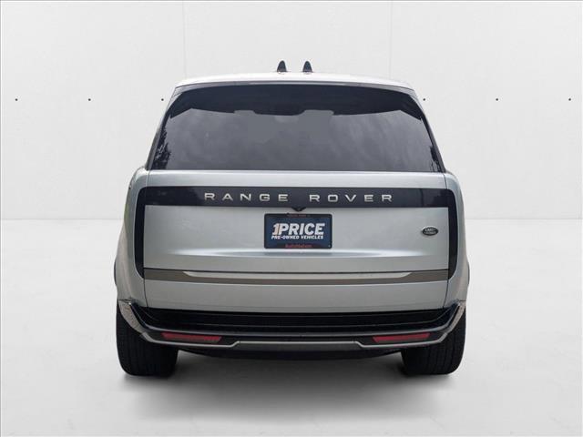 Photo of 2023 Silver Land Rover Range Rover