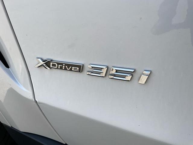 Photo of 2016 WHITE BMW X5