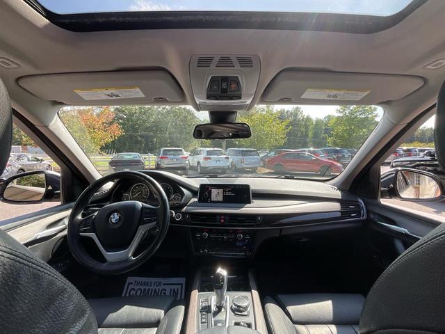 Photo of 2016 WHITE BMW X5