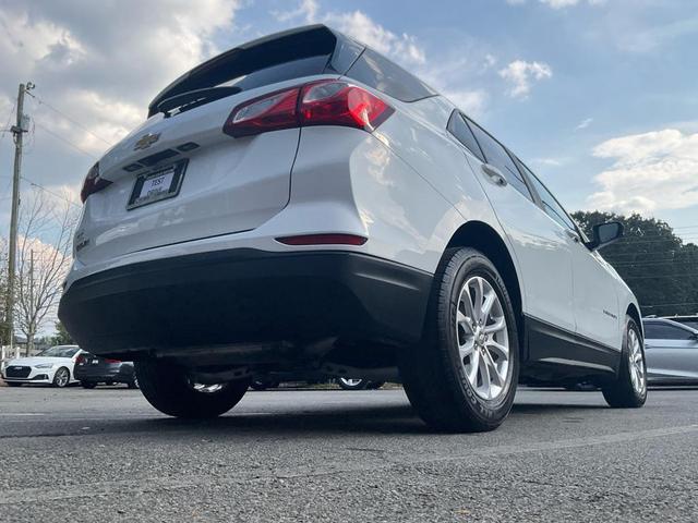 Photo of 2020 Summit White Chevrolet Equinox