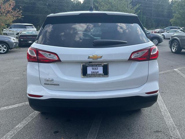 Photo of 2020 Summit White Chevrolet Equinox