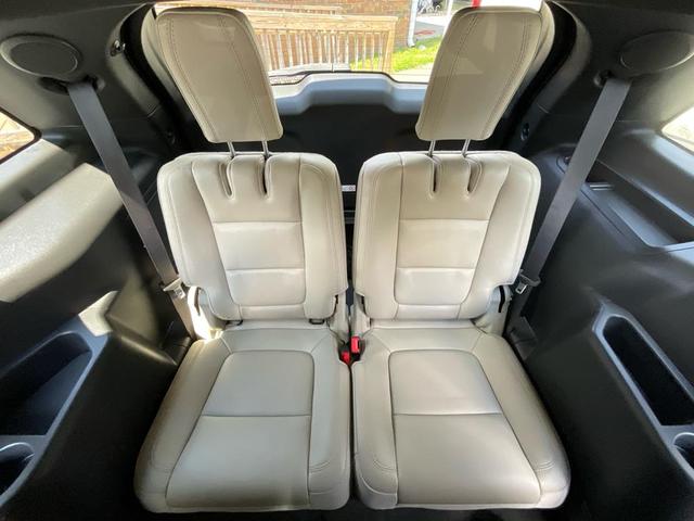 Photo of 2014 GREY Ford Explorer