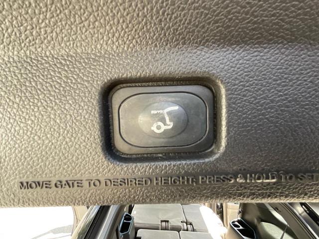 Photo of 2014 GREY Ford Explorer