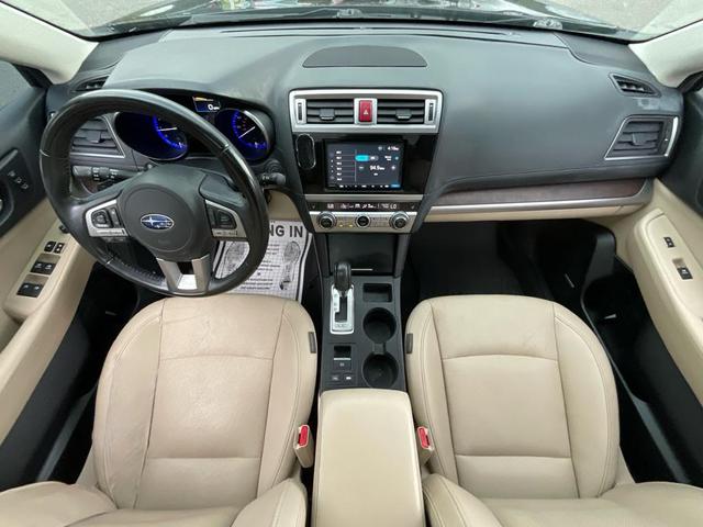 Photo of 2016 Crystal Black Silica Subaru Outback