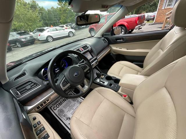 Photo of 2016 Crystal Black Silica Subaru Outback