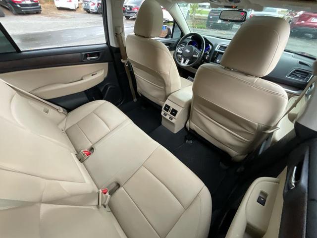 Photo of 2016 Crystal Black Silica Subaru Outback