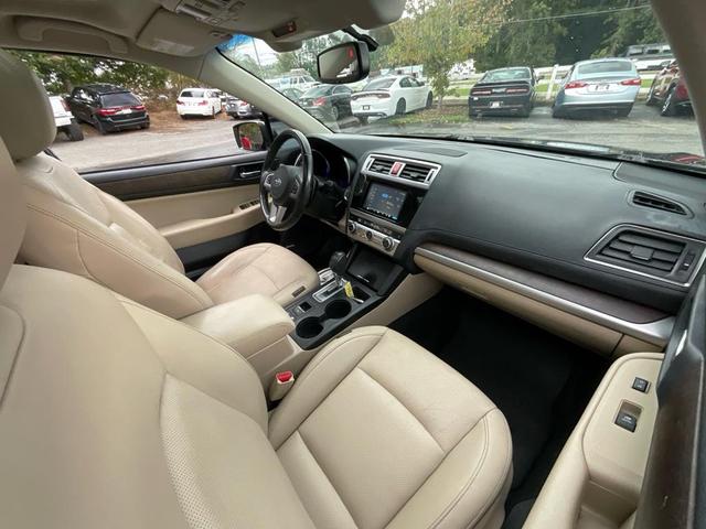 Photo of 2016 Crystal Black Silica Subaru Outback