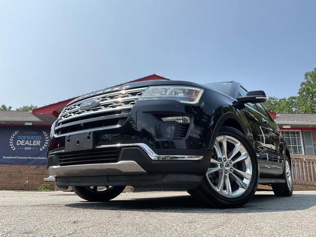 Photo of 2018 Shadow Black Ford Explorer