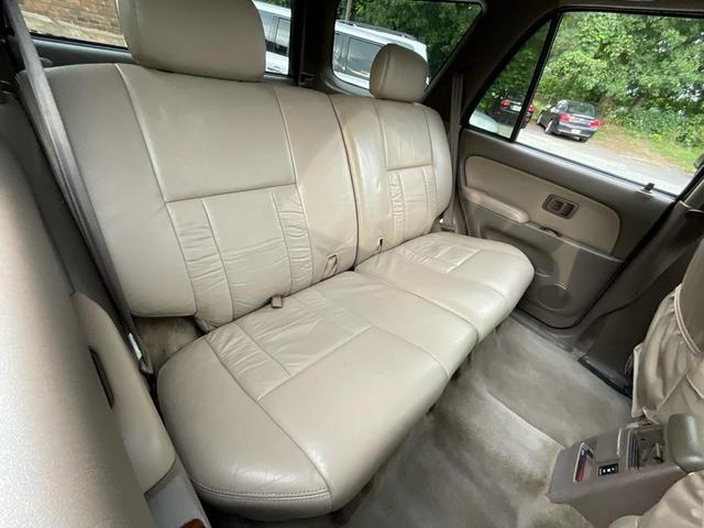 Photo of 1996 BLACK Toyota 4Runner