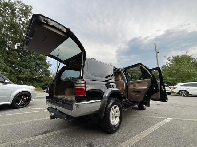 Photo of 1996 BLACK Toyota 4Runner