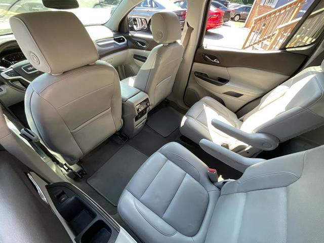 Photo of 2017 Ebony Twilight Metallic GMC Acadia