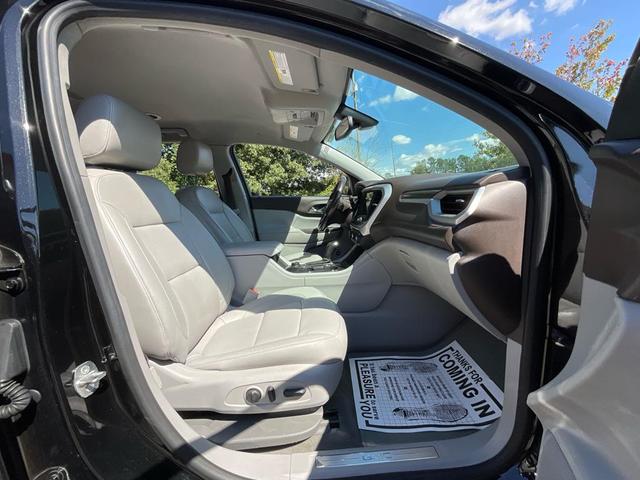 Photo of 2017 Ebony Twilight Metallic GMC Acadia