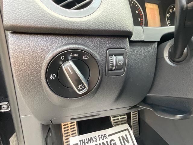 Photo of 2014 Deep Black Pearl Volkswagen Tiguan