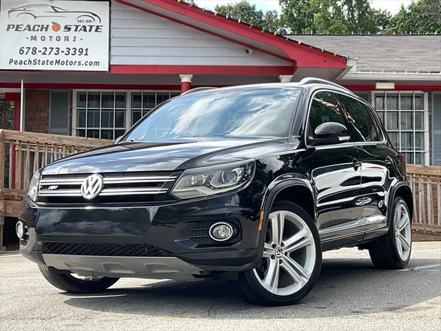 Photo of 2014 Deep Black Pearl Volkswagen Tiguan