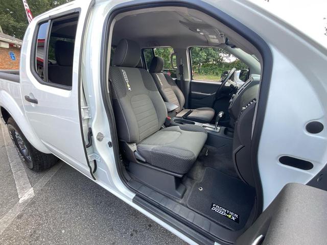 Photo of 2018 WHITTE Nissan Frontier